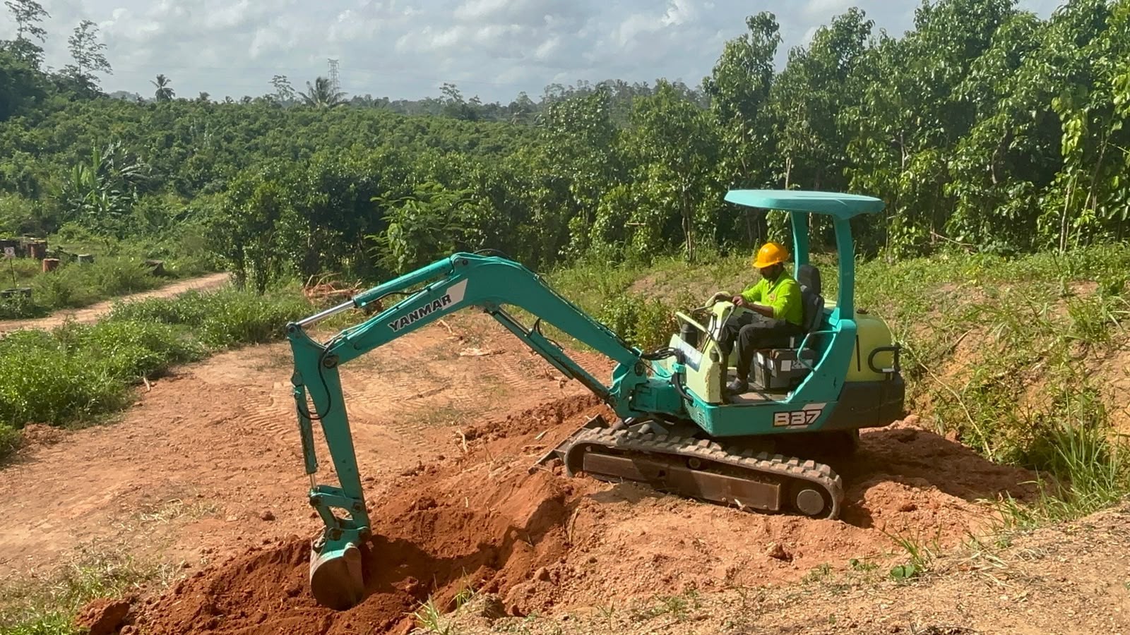 Excavator gallery cover